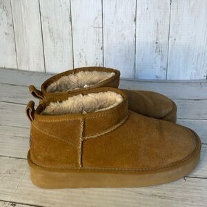 Lamo Chestnut Suede Platform MIcro Bootie